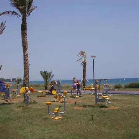 Creme & Bordo Διαμέρισμα Agios Georgios (Famagusta)